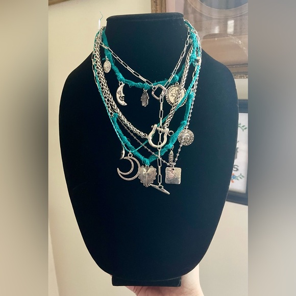 NWT- Free People Maggie May Layer Choker Necklace - Picture 2 of 2